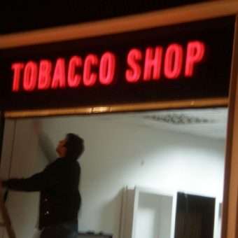 Işıklı tabela tobacco shop